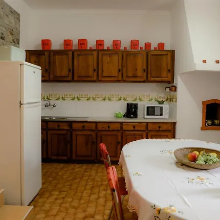 Holiday home Casa Amarela *